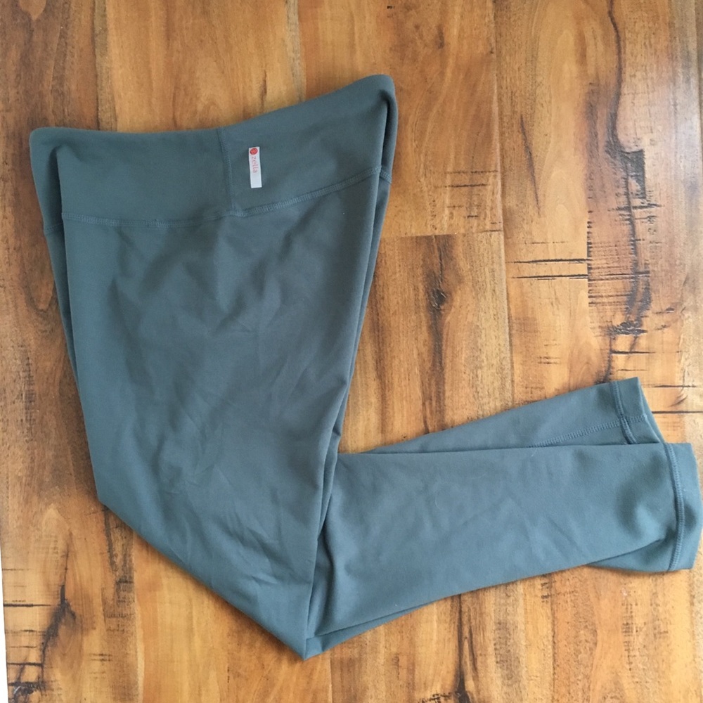 Zella mid rise midi legging XS